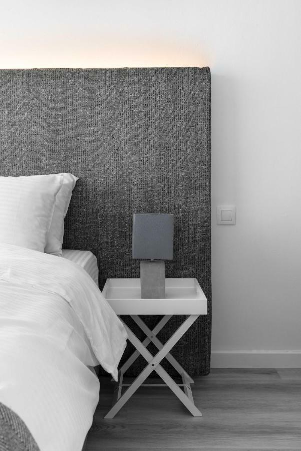 M&F Luxury Suites Est. 2019 / F Suite Солун Екстериор снимка